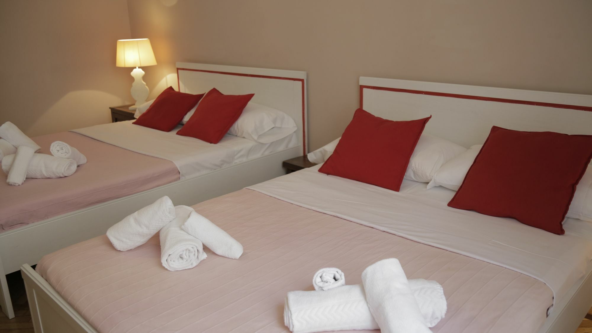 Coral Guest House روما المظهر الخارجي الصورة